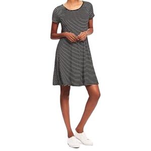 Old Navy Women’s Black White‎ Striped Jersey Swing Dress EUC Size XS